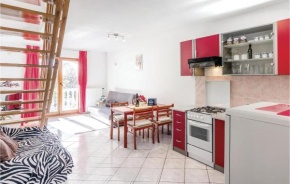Two-Bedroom Apartment in Vodnjan